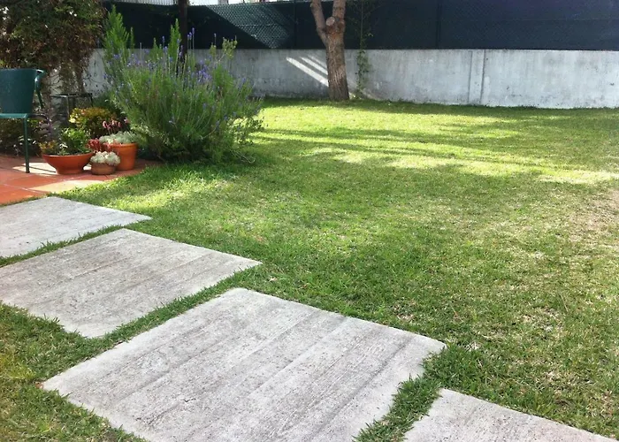 Santa Cruz House * Areias (Lisbon)